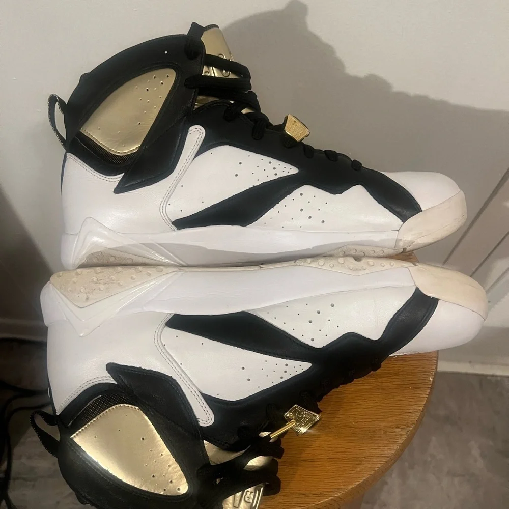 Air Jordan Nike Retro 7 Champaign men size 13
